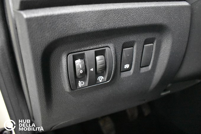 RENAULT Captur dCi 8V 90 CV Start&Stop Energy Zen Autocarro N1